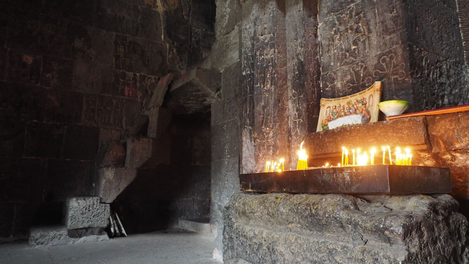 Radreise Armenien: Kloster Hayrawank am Sewansee